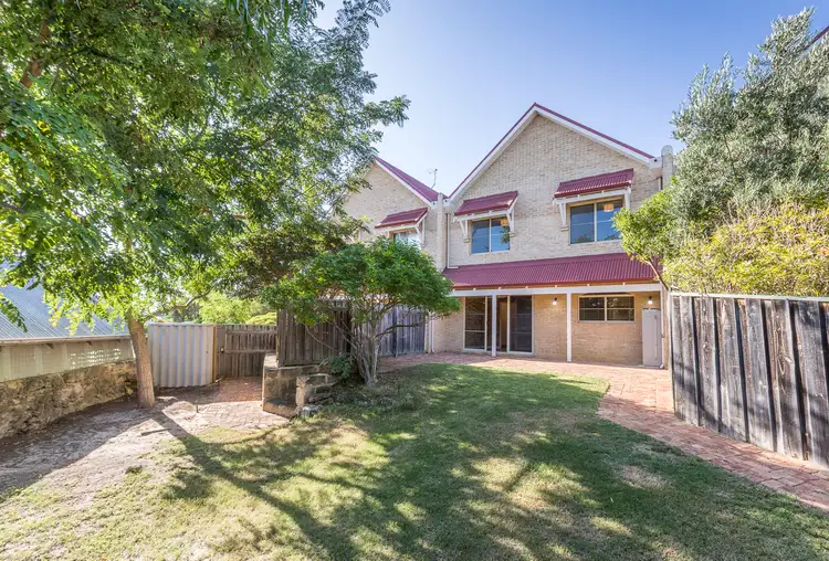 2/50 Burt Street, Fremantle WA 6160