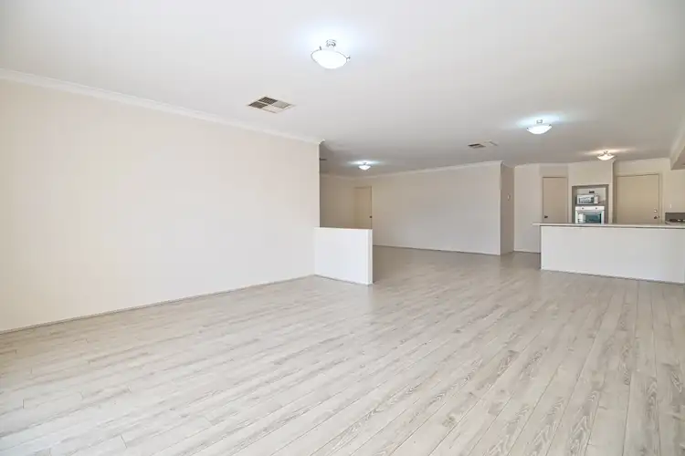 Sixth view of Homely house listing, 21 Hibiscus Way, Baldivis WA 6171