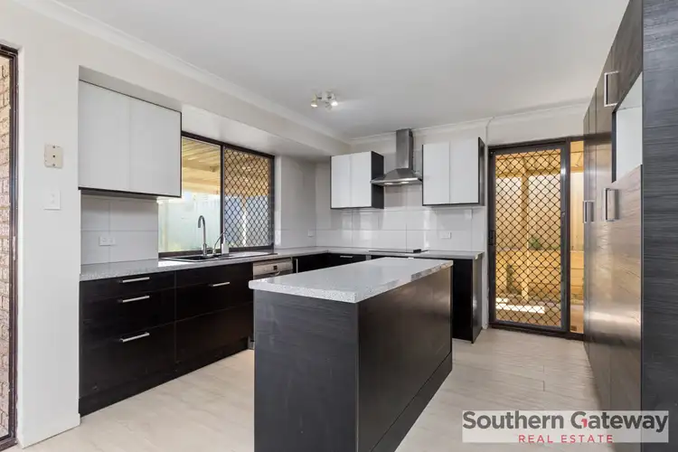 Fourth view of Homely house listing, 4 Cowlishaw Rise, Parmelia WA 6167