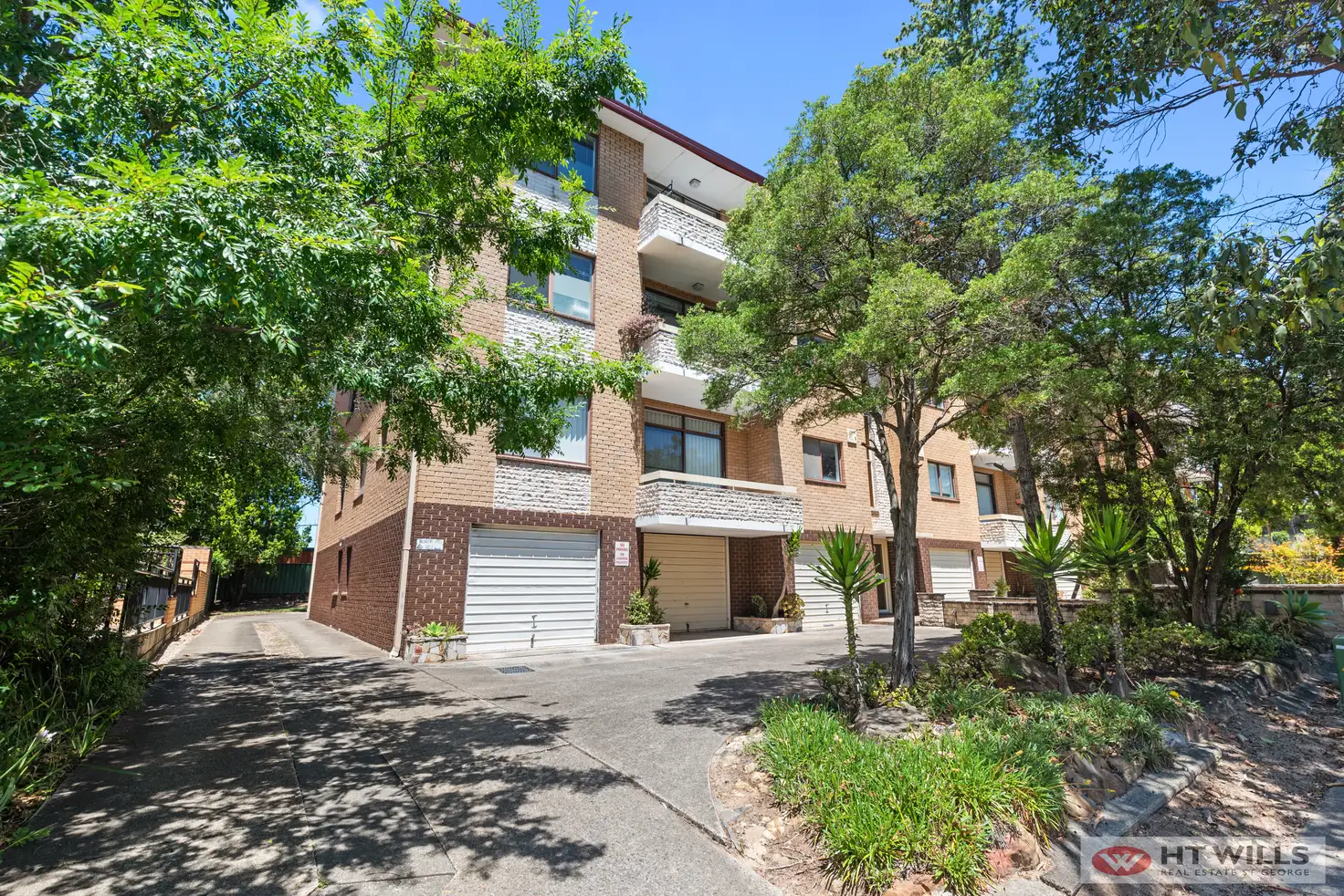 Main view of Homely unit listing, 1/47 Robertson Street, Kogarah NSW 2217