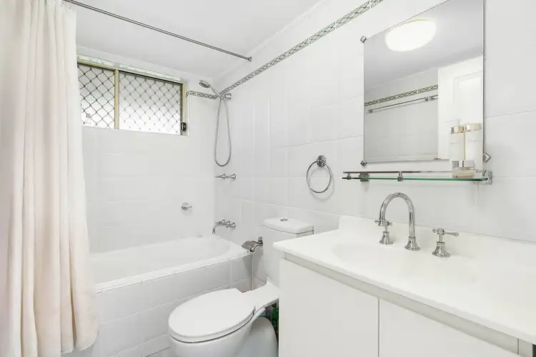 Sixth view of Homely apartment listing, 2/42 Bridge Road, Hornsby NSW 2077