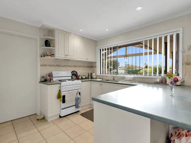 Third view of Homely house listing, 21 Sapphire Circuit, Wodonga VIC 3690