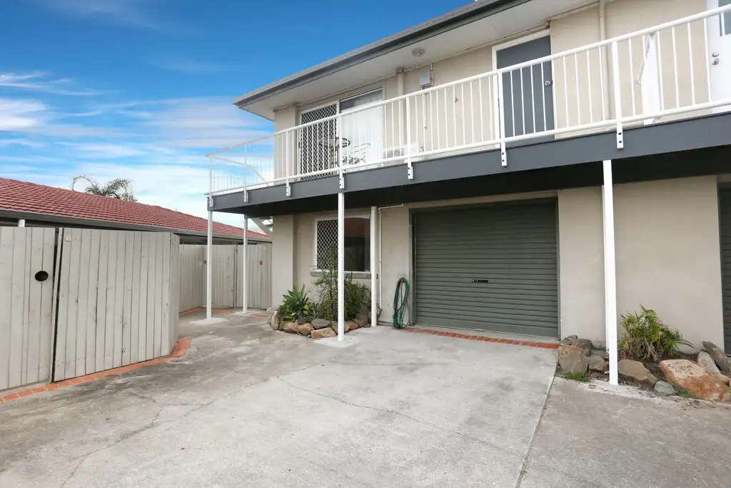 Main view of Homely unit listing, 4/3 Thompson Crescent, Clontarf QLD 4019