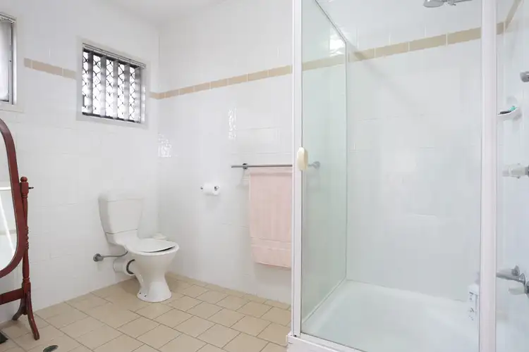 Fifth view of Homely unit listing, 4/3 Thompson Crescent, Clontarf QLD 4019