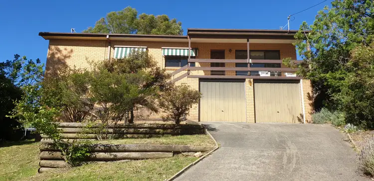 8 Elphick Street, Tumut NSW 2720