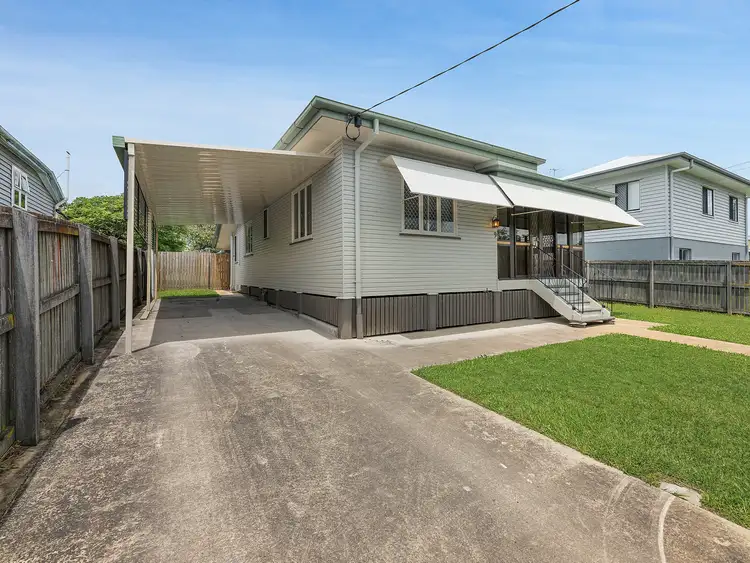 9 Earl Street, Dinmore QLD 4303