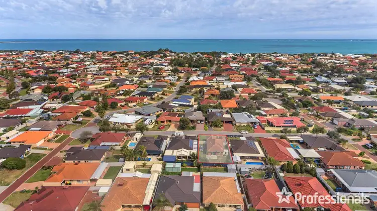 10 Wirrah Way, Warnbro WA 6169
