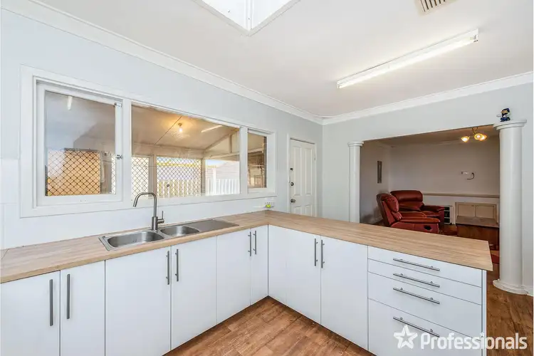 Sixth view of Homely house listing, 7 Delphinus Place, Rockingham WA 6168