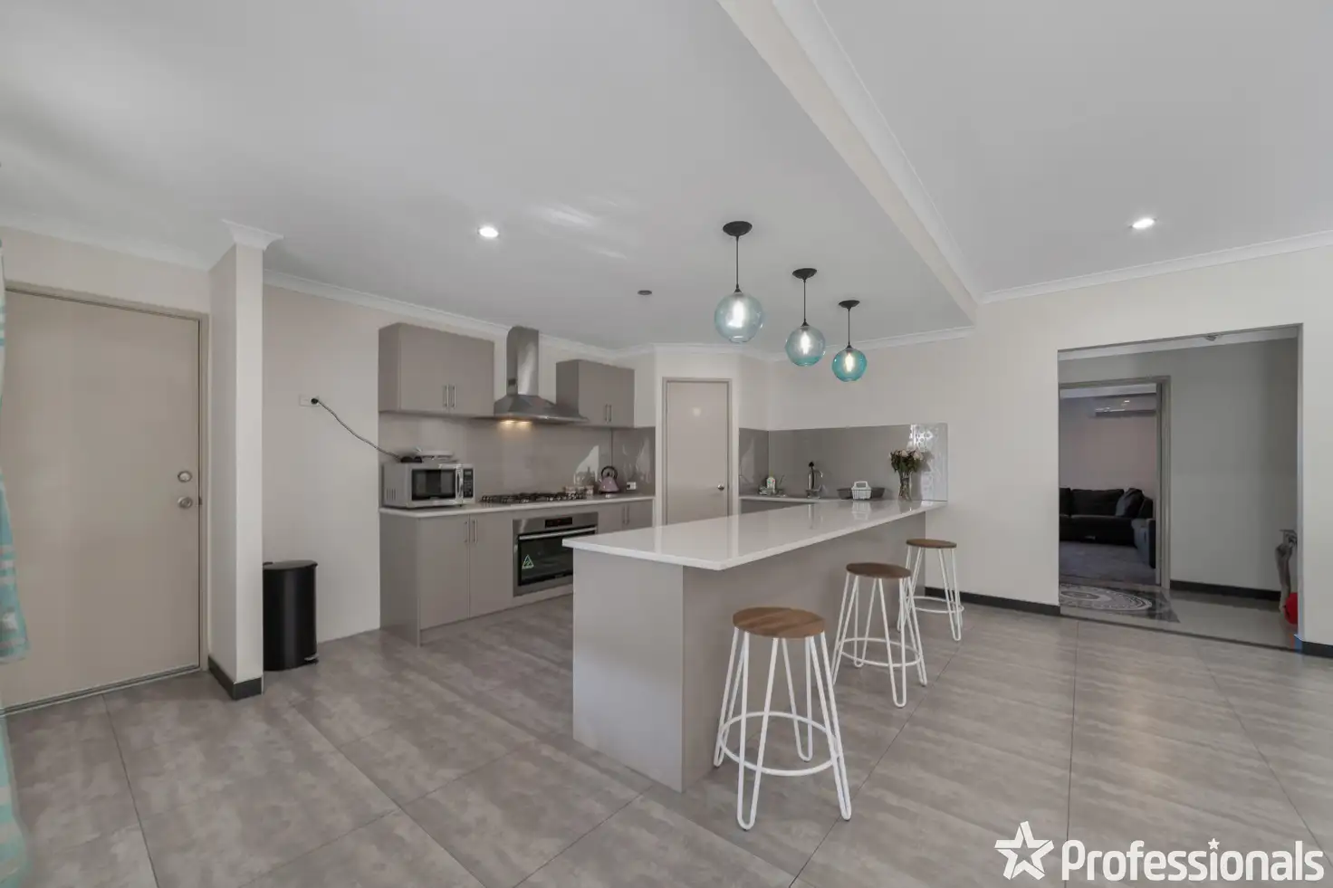 Main view of Homely house listing, 6A Bernice Way, Thornlie WA 6108