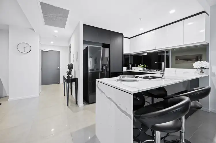Seventh view of Homely apartment listing, 5509/5 Harbour Side Court, Biggera Waters QLD 4216