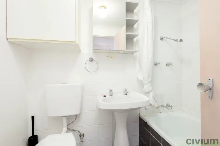 Fourth view of Homely unit listing, 7B/109 Knox Street, Watson ACT 2602