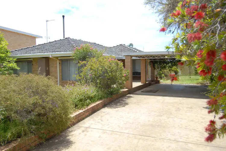 377 VICTORIA STREET, Deniliquin NSW 2710