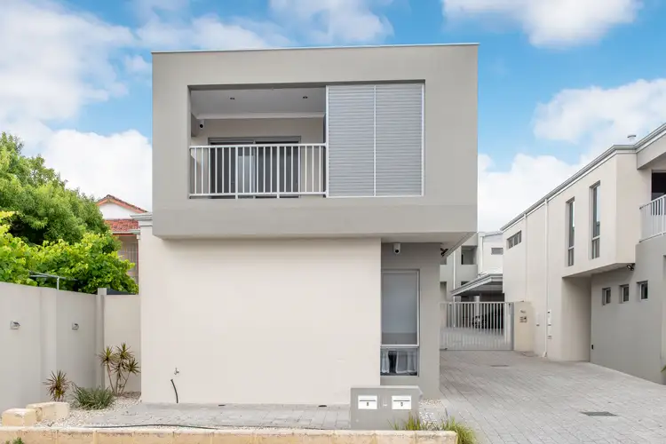 14D Bauxite Lane, Joondanna WA 6060
