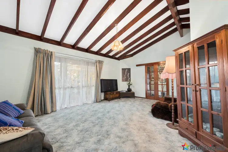 Fifth view of Homely house listing, 4 Teak Place, Halls Head WA 6210