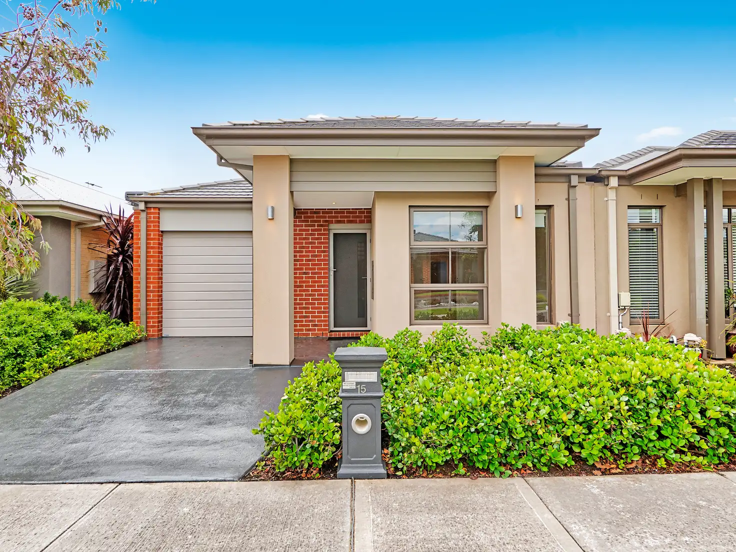 Main view of Homely house listing, 15 Queensberry Street, Cranbourne West VIC 3977