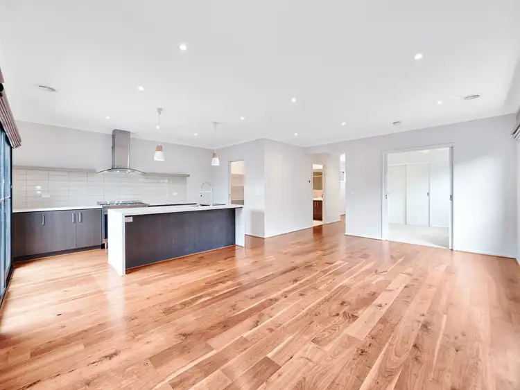 Fifth view of Homely house listing, 15 Queensberry Street, Cranbourne West VIC 3977