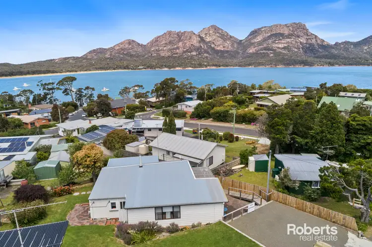 8 Harold Street, Coles Bay TAS 7215
