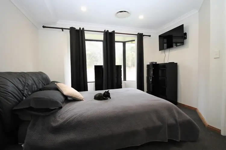 Seventh view of Homely house listing, 1 Meredith Way, Usher WA 6230