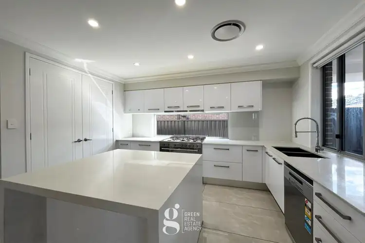 28 Hawkesbury Road, Westmead NSW 2145