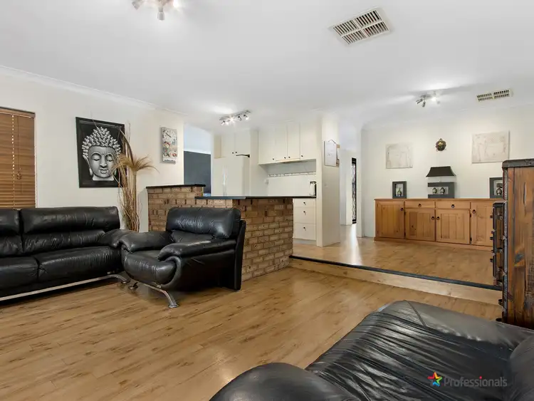 Fourth view of Homely house listing, 28 Logpine Crescent, Camillo WA 6111