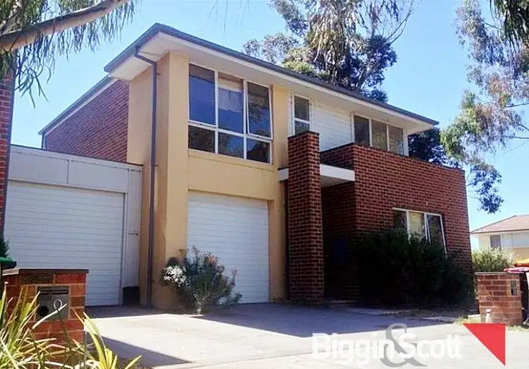 7 Pebble Beach Place, Heatherton VIC 3202