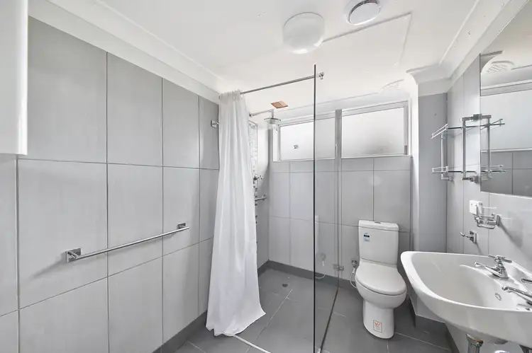 Fifth view of Homely unit listing, 1/77 Menangle Street, Picton NSW 2571