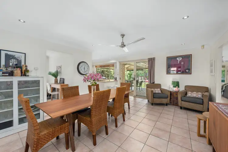 Third view of Homely house listing, 6 Seinfeld Close, Mcdowall QLD 4053