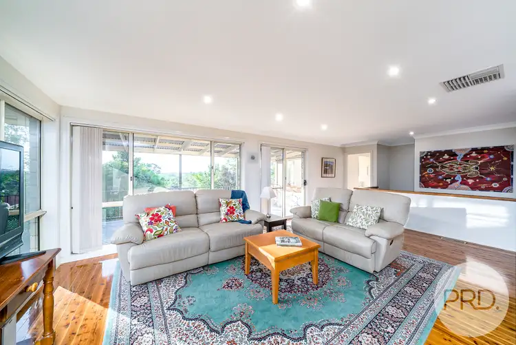 Third view of Homely house listing, 7 Headley Place, Kooringal NSW 2650