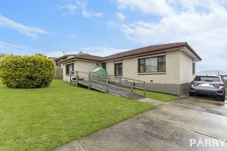 44 Paringa Avenue, Newnham TAS 7248