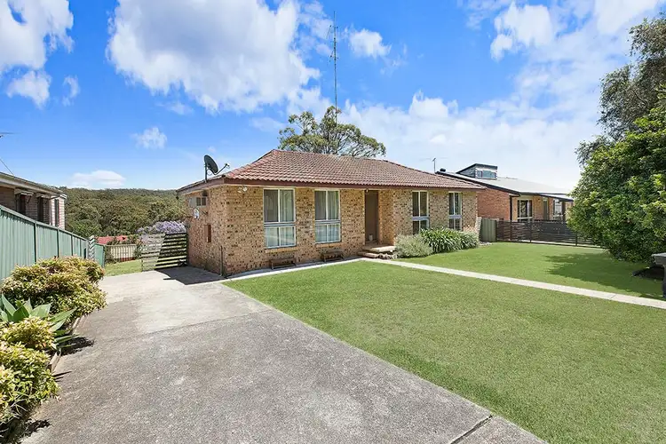 Second view of Homely house listing, 28 Advance Drive, Woodrising NSW 2284