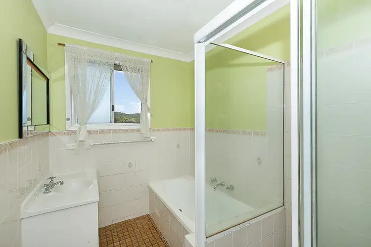 Sixth view of Homely house listing, 28 Advance Drive, Woodrising NSW 2284