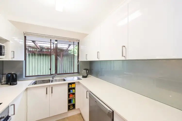 8/77 Elsegood Street, Dianella WA 6059