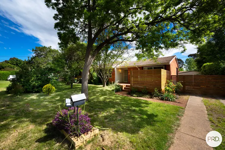 40 Simpson Street, Watson ACT 2602