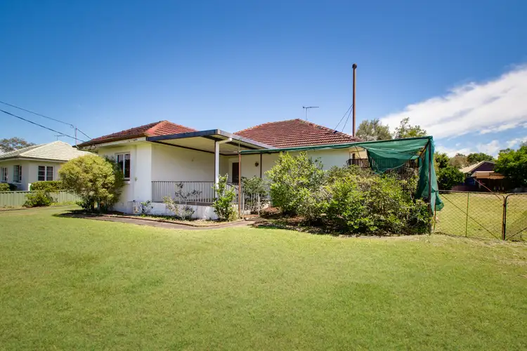 9 Reddy Street, One Mile QLD 4305