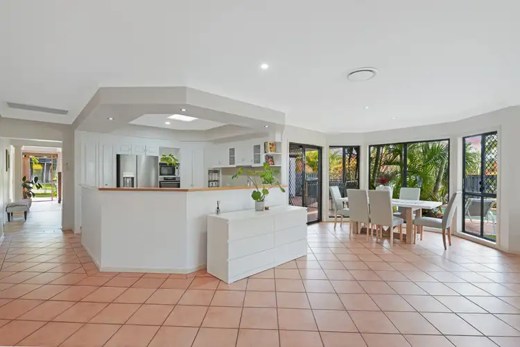 Fifth view of Homely house listing, 4 Ilminster Crescent, Mudgeeraba QLD 4213