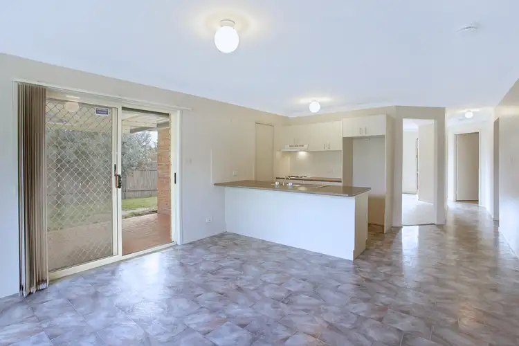 2A Robyn Place