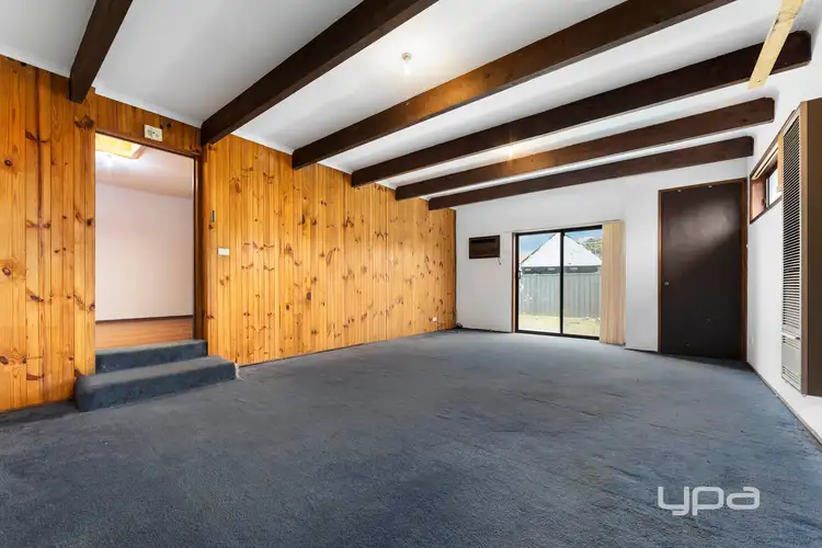 Sixth view of Homely house listing, 3 Meadowbank Court, Kings Park VIC 3021