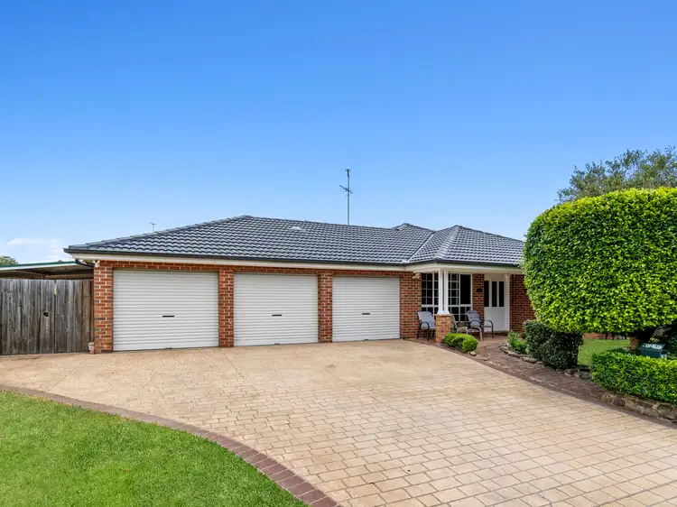 26 Lakeside Street, Currans Hill NSW 2567