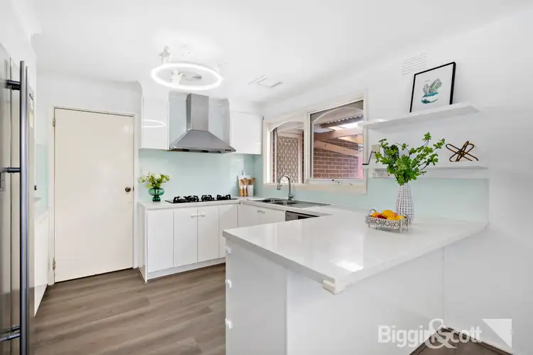 Fifth view of Homely house listing, 4A Mountbatten Court, Oakleigh East VIC 3166
