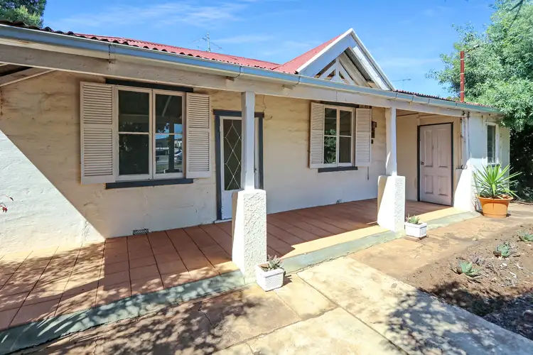 108 Neeld Street, Wyalong NSW 2671