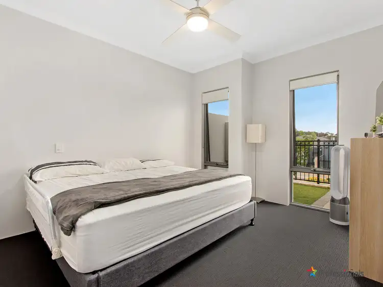 Fourth view of Homely house listing, 7 Corton Approach, Wellard WA 6170