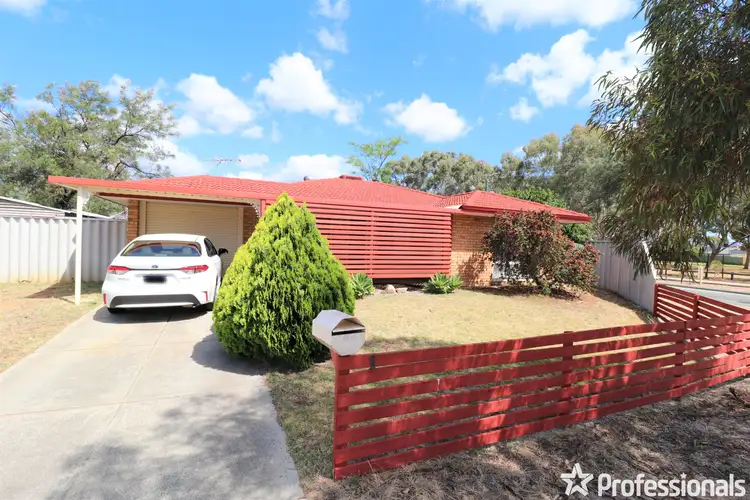 1 Hesketh Avenue, Seville Grove WA 6112
