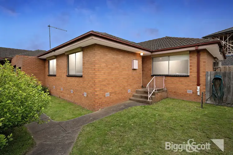 Main view of Homely unit listing, 2/133 Ferntree Gully Road, Mount Waverley VIC 3149