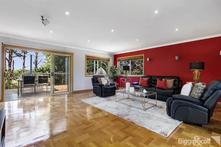 Fourth view of Homely house listing, 2 Narrabri Court, Wheelers Hill VIC 3150