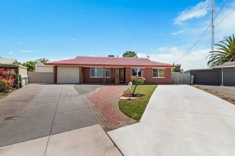 Second view of Homely house listing, 3 Knight Court, Reynella SA 5161