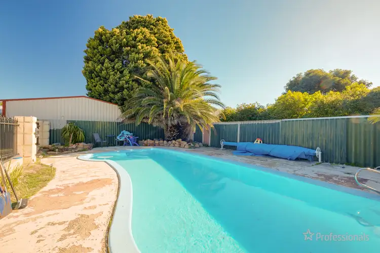 Second view of Homely house listing, 16 Logpine Crescent, Camillo WA 6111
