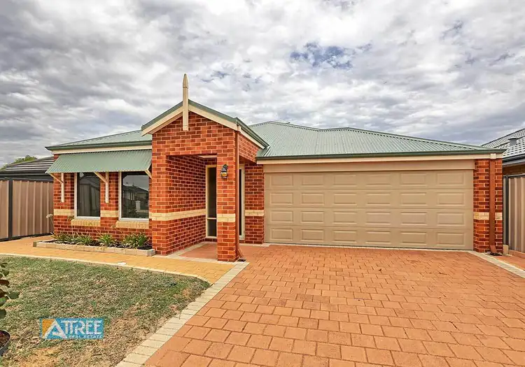 111 Canna Drive, Canning Vale WA 6155