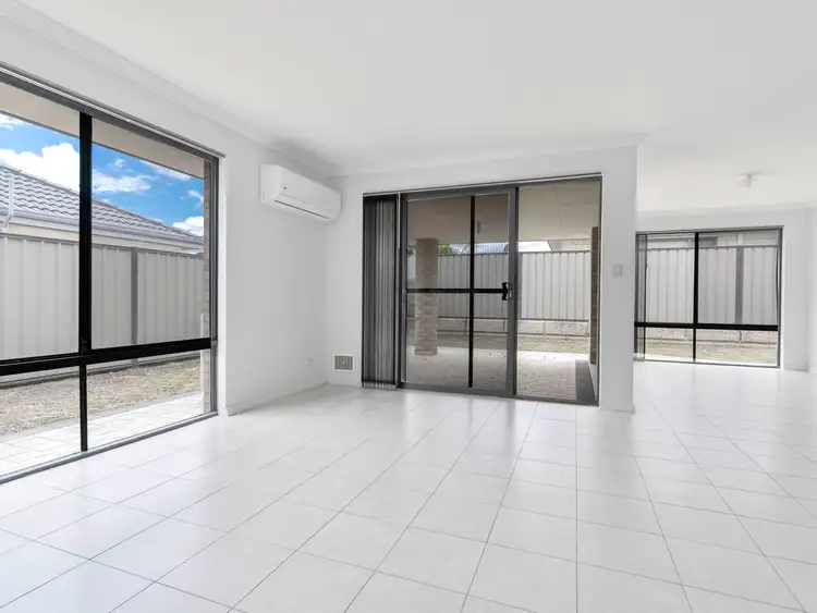 Fifth view of Homely house listing, 33 Evans Way, Byford WA 6122