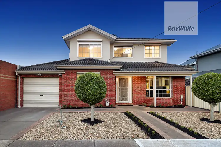 1/18 Waratah Avenue, Tullamarine VIC 3043
