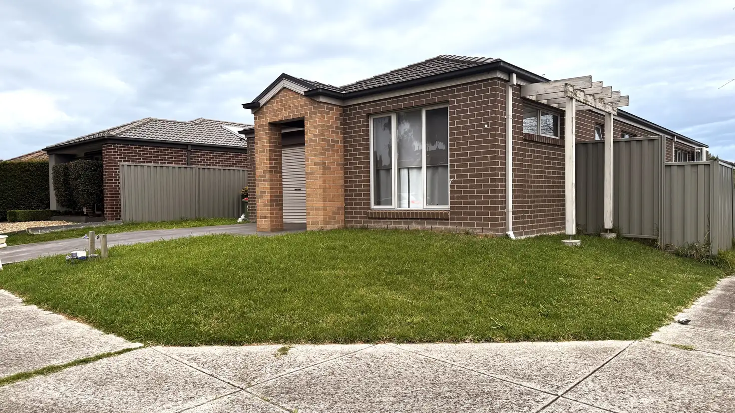 Main view of Homely house listing, 2 Wagner Close, Cranbourne East VIC 3977